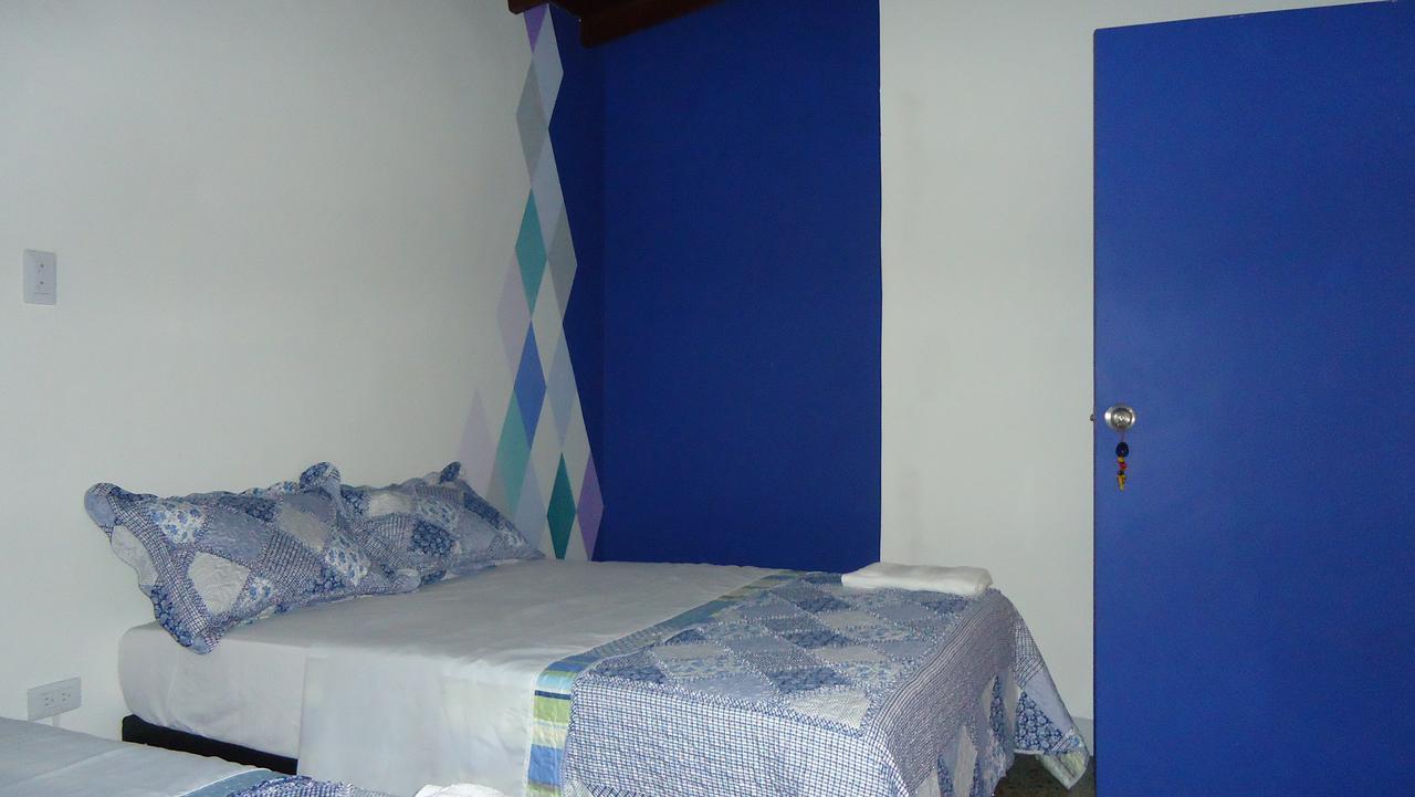 Iris Hostel 메딜린 외부 사진