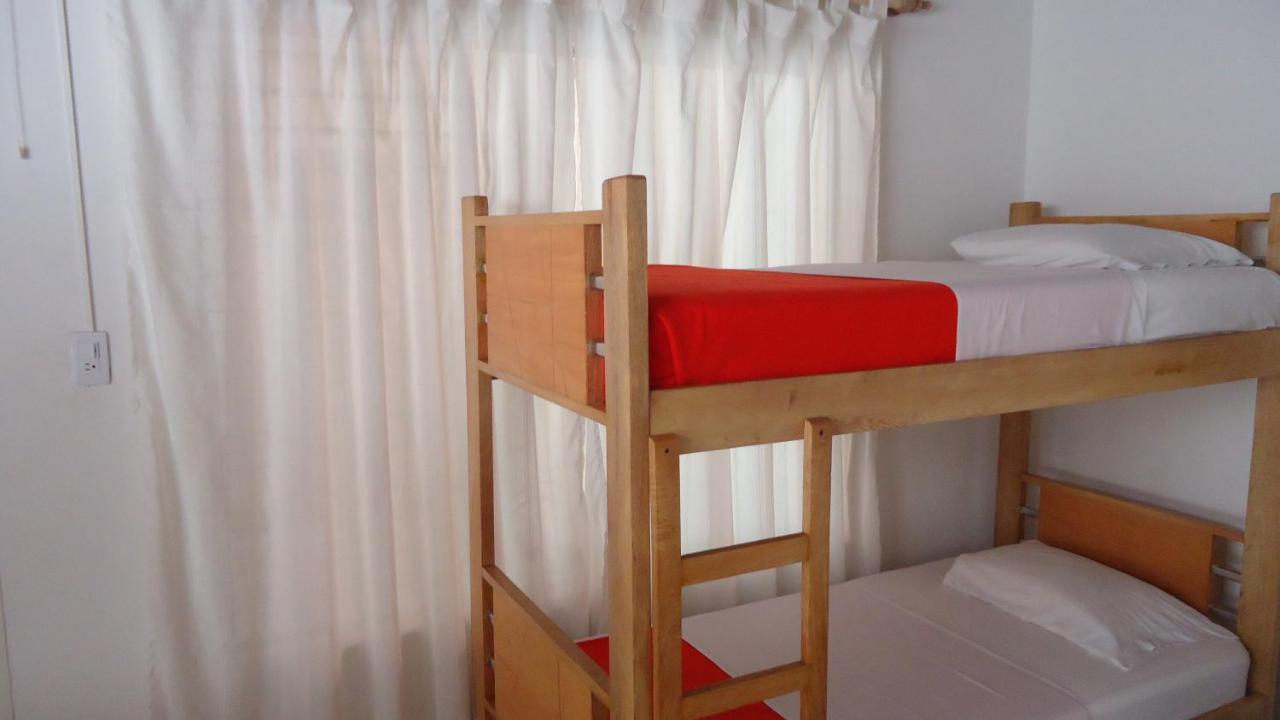 Iris Hostel 메딜린 외부 사진