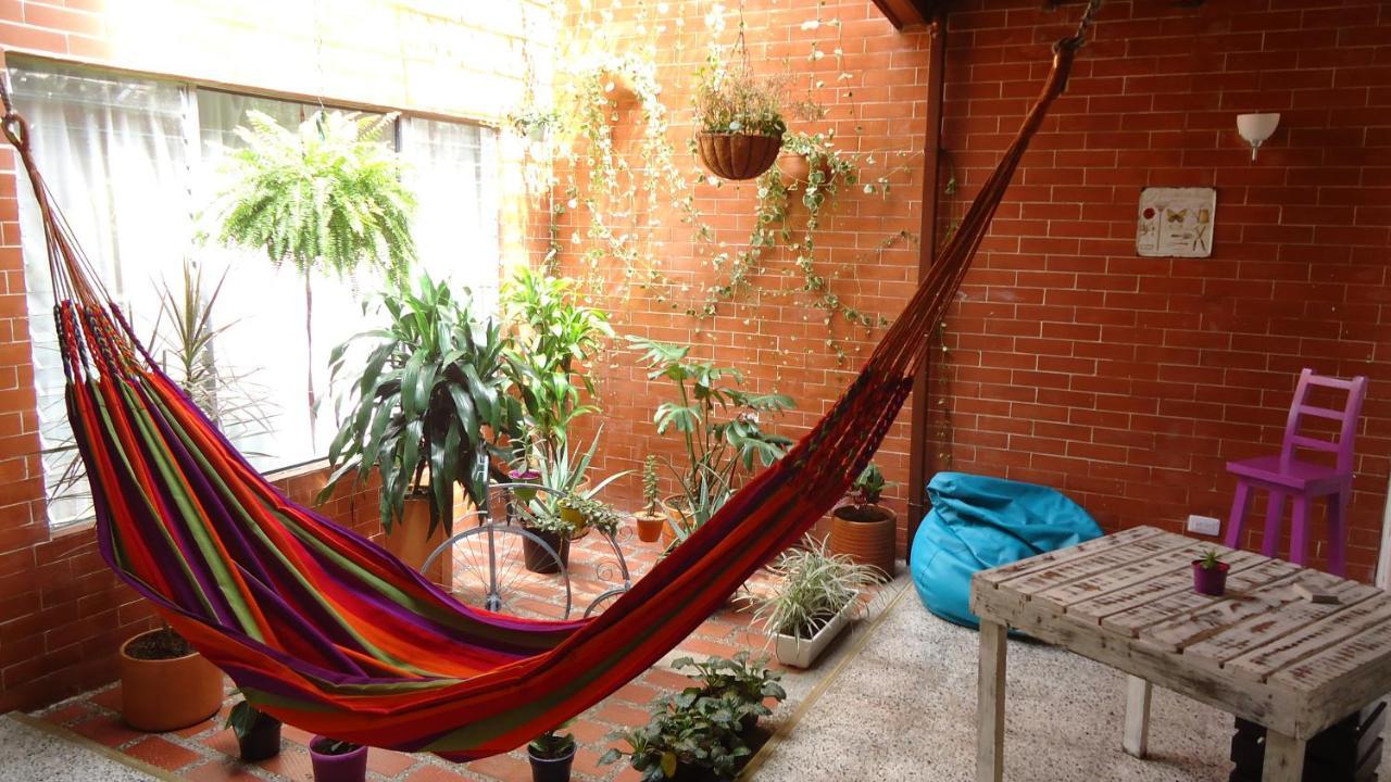 Iris Hostel 메딜린 외부 사진